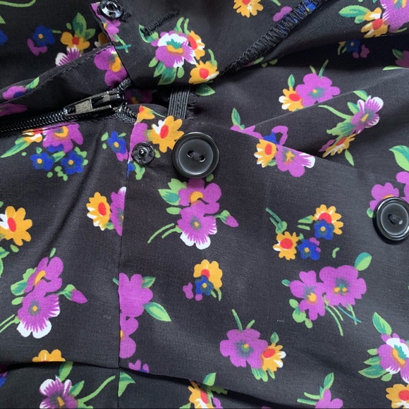 Urban Outfitters Floral Silk ROMPER - Picture 6 of 6